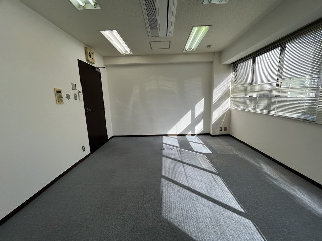 大阪市浪速区難波中１丁目の店舗事務所の内装