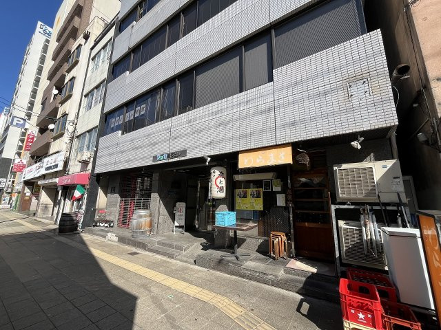 大阪市浪速区難波中１丁目の店舗事務所の外観