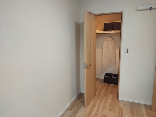 宝塚小浜コーポラスの洋室|洋室約5.5帖