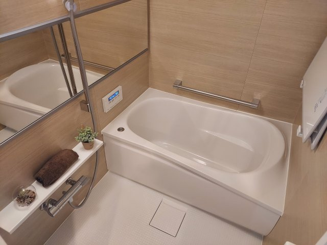 宝塚小浜コーポラスの浴室|浴室乾燥機付き