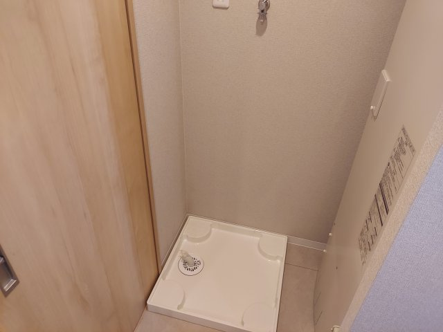 宝塚小浜コーポラスの洗面所|洗濯機置場