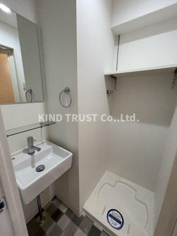 LuceMinamimorimachi（ルーチェ南森町）の洗面所|ゆったりとスペースのある洗面所