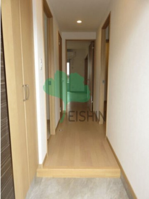 【玄関】 | マーブルリヌーキー2 | 下駄箱もしっかりついてます！