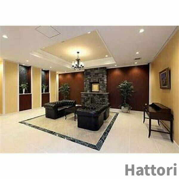 大阪市淀川区西中島３丁目の賃貸マンションのロビー