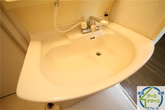 ベルシャンテ西明石Ⅱの独立洗面台|※類似部屋