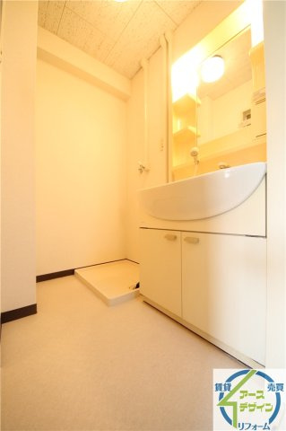 ベルシャンテ西明石Ⅱの洗面所|※類似部屋