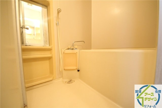 ベルシャンテ西明石Ⅱの浴室|※類似部屋