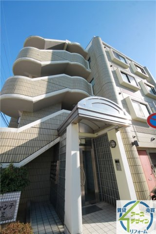 ベルシャンテ西明石Ⅱの外観|※類似写真