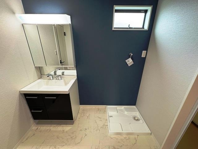 高辺台3丁目平屋の洗面所