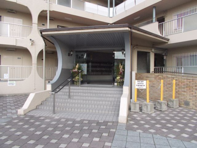 【玄関】 | 千里スカイハイツ | マンション入口