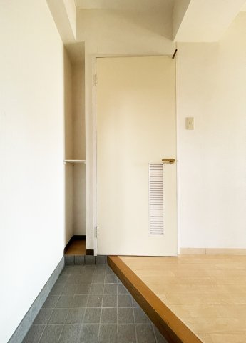 リジョイスの玄関