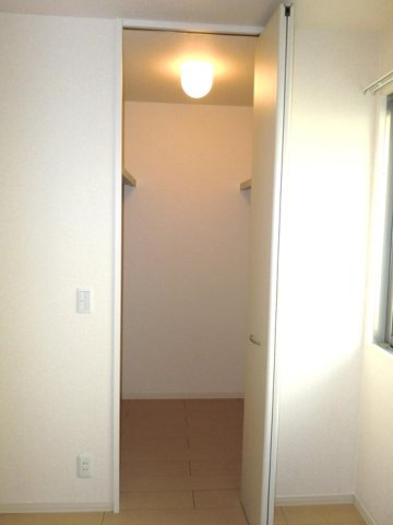 クレセントの収納