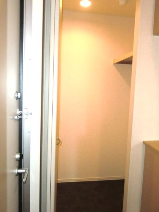 クレセントの収納