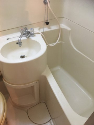 【浴室】 | ワイドリバー万世第二 | お手入れのしやすいユニットバス