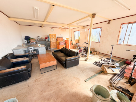 宮口貸倉庫・物置の内装