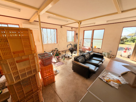 宮口貸倉庫・物置の内装