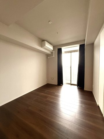 プレミスト天神赤坂タワーの洋室