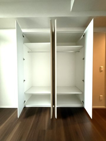 プレミスト天神赤坂タワーの収納