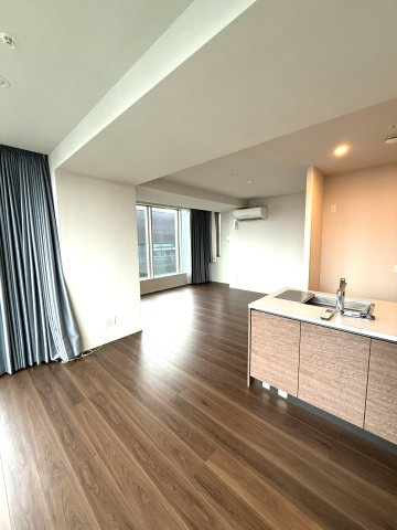 プレミスト天神赤坂タワーの居間・リビング