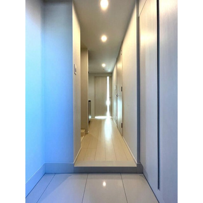 【玄関】 | コンフォリア・リヴ根岸二丁目