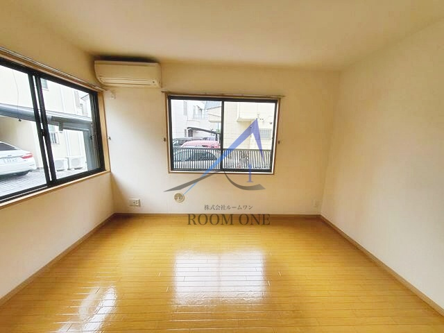 イーストプロスパ