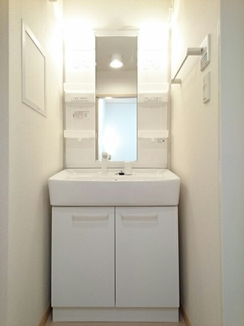 ル・シエル　湘南台の洗面所|洗面所