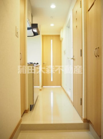 ルーブル多摩川九番館の玄関