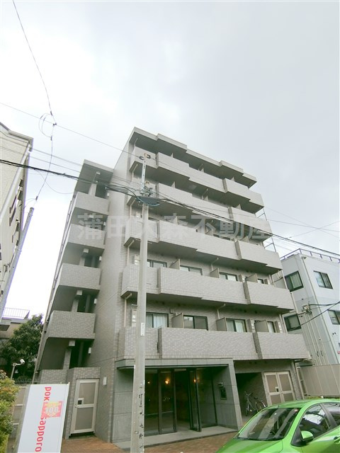 ルーブル多摩川九番館の外観