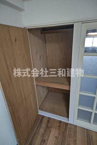 ドミール赤塚公園の収納