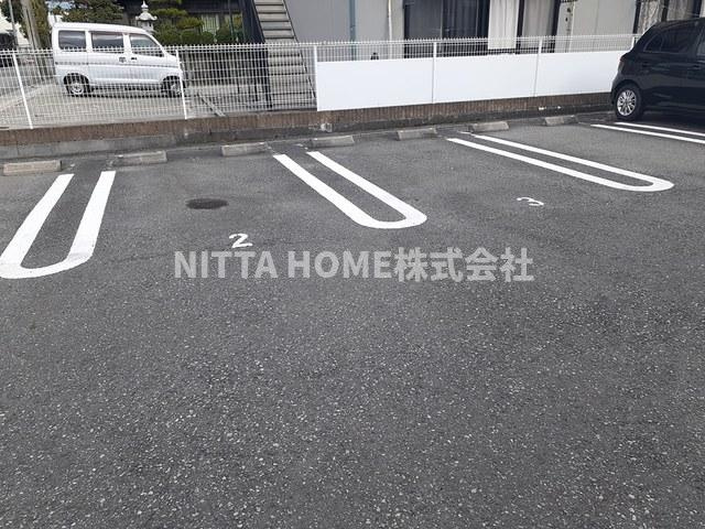 ウィル　ヴェスティージ　弐番館の駐車場|敷地内駐車場になります◇