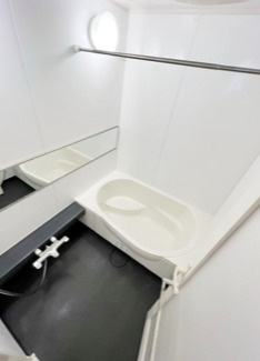 J.リヴェール学芸大学の浴室