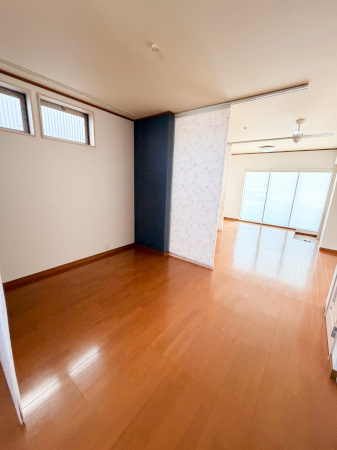 佐鳴台3丁目54-40住居付貸店舗の内装