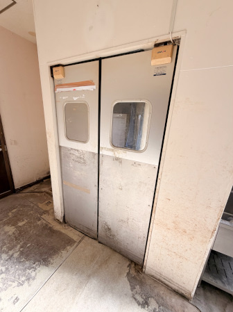 恩地町貸店舗の内装