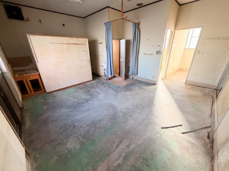 恩地町貸店舗の内装