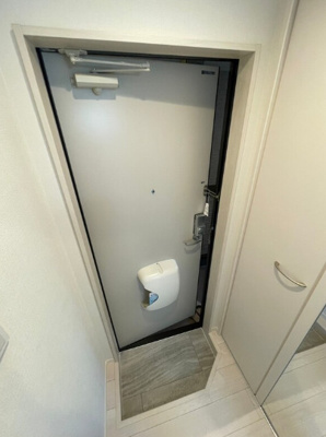 【玄関】 | （仮称）南小岩六丁目10コーポ | 同一仕様写真