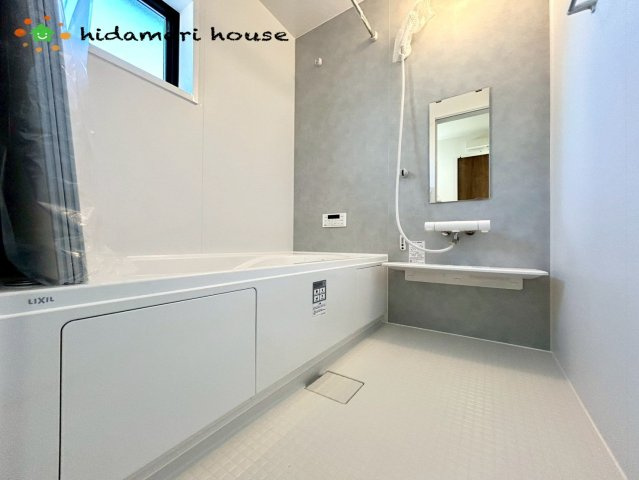 西区土屋第2　新築戸建　リーブルガーデン02の浴室