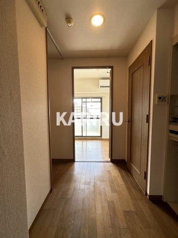 オズレジデンスNOEの居間・リビング