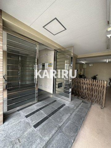 オズレジデンスNOEのエントランス