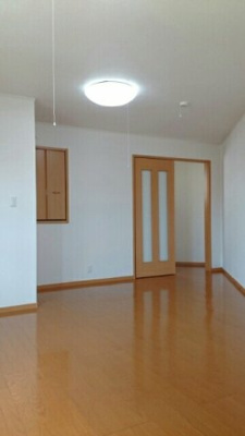 【内装】 | 篠ハウス | 明るい色調の室内です