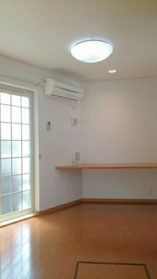 【居間・リビング】 | 篠ハウス | ゆったり過ごせるリビングです