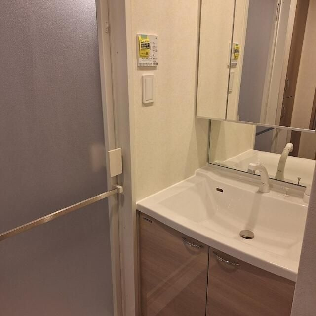 ルーブル上板橋の洗面所