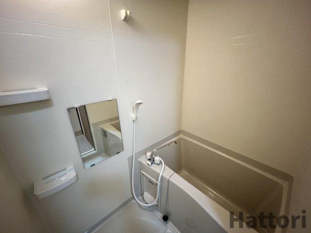 ルミエール新大阪　仲介手数料無料の浴室