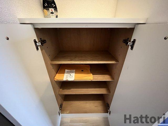 ルミエール新大阪　仲介手数料無料の収納