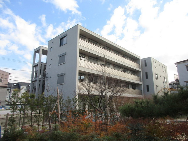 （シニア限定）ＡＲＫ　ＥＤＯ（アークエド）のエントランス|★旭化成施工シニア向け安心賃貸住宅★