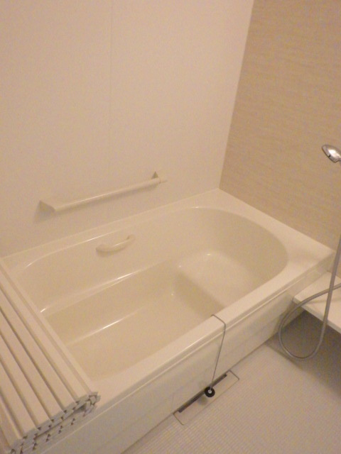 （シニア限定）ＡＲＫ　ＥＤＯ（アークエド）の浴室|★手すり付★緊急呼出ボタン付★