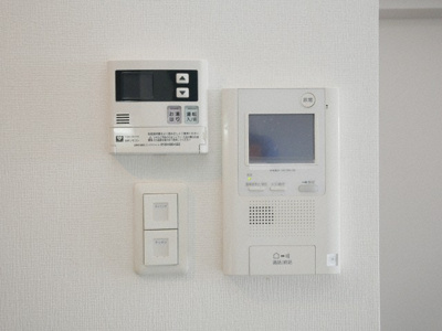 【セキュリティ】 | S-RESIDENCE淀屋橋 | モニター付きインターホンです