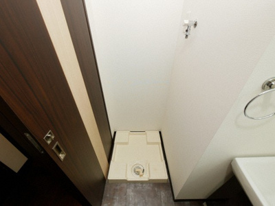 【設備】 | S-RESIDENCE淀屋橋 | 洗濯機置き場です