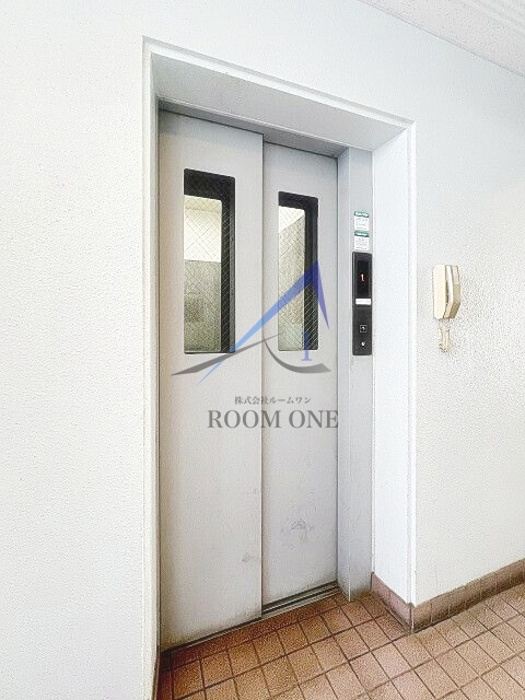 プラスパ鶴見のその他共用部分|エレベーターです。