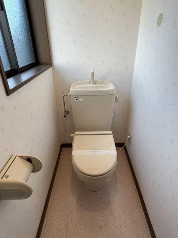 リバティヒルズB棟のトイレ|2階