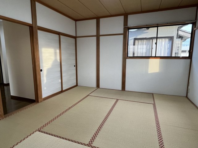 リバティヒルズB棟の和室|2階